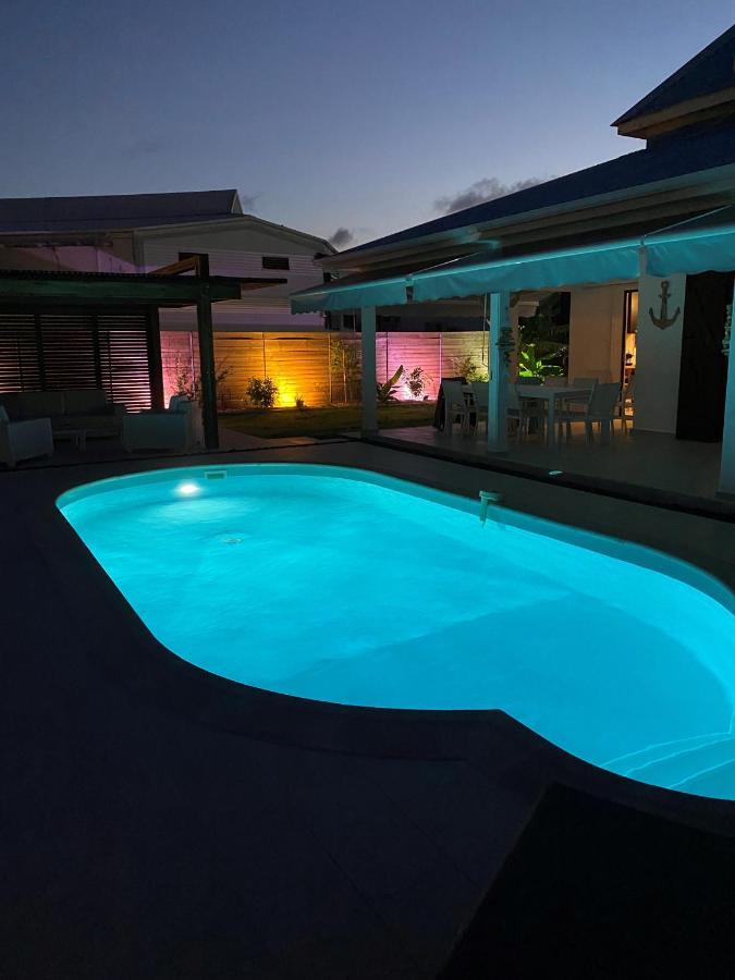 Villa Nomilou Beach Avec Acces Direct Plage Saint-Francois  Eksteriør billede